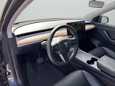 2022 Tesla Model Y Long Range AWD