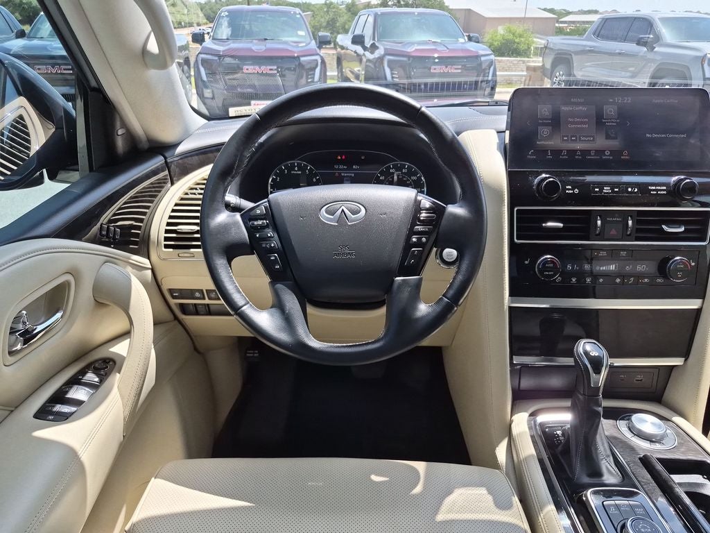 2022 INFINITI QX80 LUXE