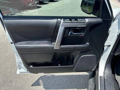 2024 Toyota 4Runner SR5 Premium 4WD (Natl)