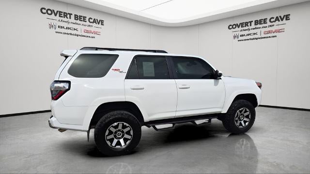 2022 Toyota 4Runner TRD Off Road 4WD (Natl)