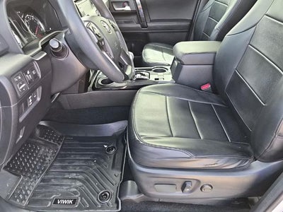 2022 Toyota 4Runner TRD Off Road 4WD (Natl)