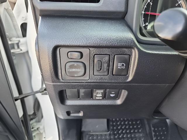 2022 Toyota 4Runner TRD Off Road 4WD (Natl)