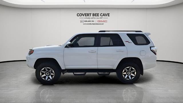 2022 Toyota 4Runner TRD Off Road 4WD (Natl)