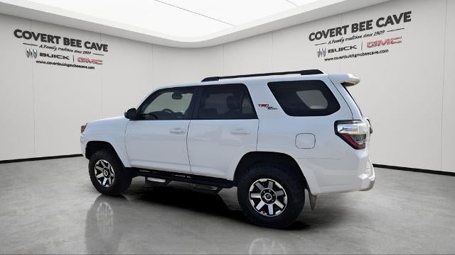 2022 Toyota 4Runner TRD Off Road 4WD (Natl)