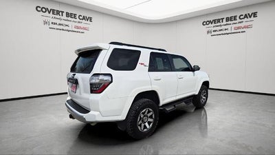 2022 Toyota 4Runner TRD Off Road 4WD (Natl)