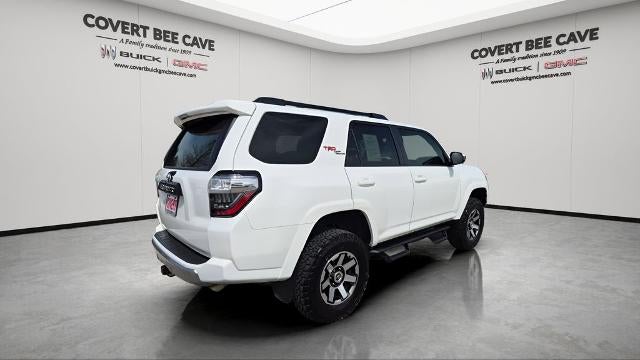 2022 Toyota 4Runner TRD Off Road 4WD (Natl)
