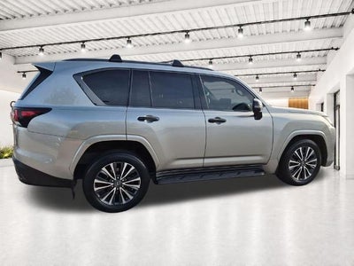 2022 Lexus LX 600 Premium 4WD