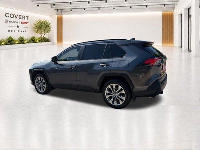 2020 Toyota RAV4 XLE Premium FWD (Natl)
