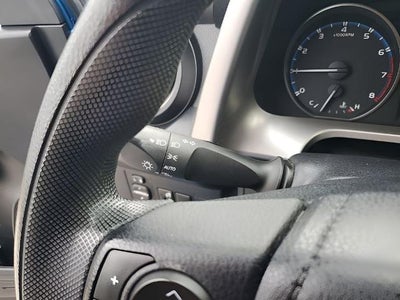 2017 Toyota RAV4 LE FWD (GS)