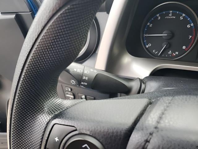 2017 Toyota RAV4 LE FWD (GS)