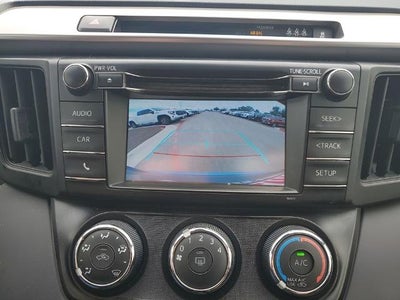 2017 Toyota RAV4 LE FWD (GS)