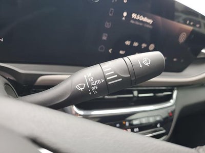 2025 Buick Envista FWD 4dr Avenir