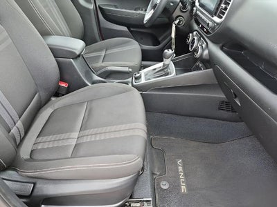 2022 Hyundai VENUE SEL IVT