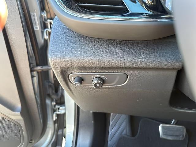 2023 Buick Envision FWD 4dr Essence