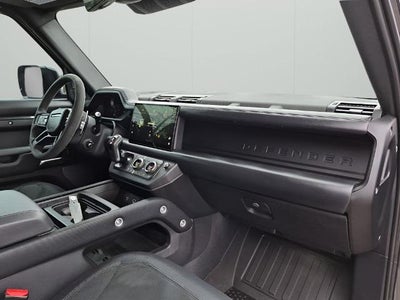 2024 Land Rover Defender 110 P525 Carpathian Edition