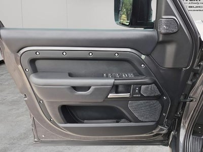 2024 Land Rover Defender 110 P525 Carpathian Edition