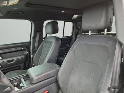 2024 Land Rover Defender 110 P525 Carpathian Edition