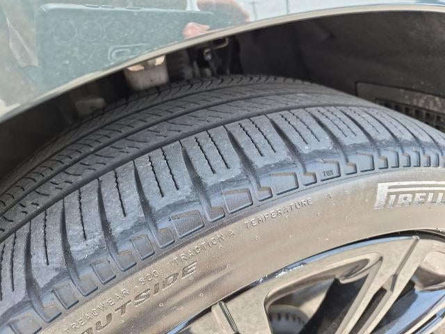 2025 Land Rover Range Rover P530 SE LWB 7 Seat