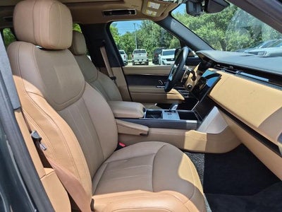 2025 Land Rover Range Rover P530 SE LWB 7 Seat