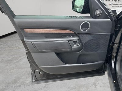 2020 Land Rover Discovery HSE Luxury V6 Supercharged