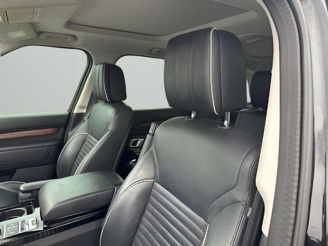 2020 Land Rover Discovery HSE Luxury V6 Supercharged