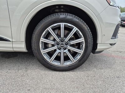 2023 Audi Q7 Premium Plus 45 TFSI quattro