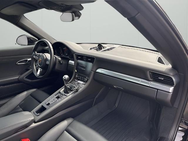 2018 Porsche 911 Carrera Coupe