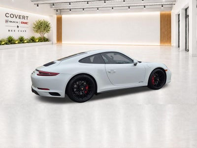 2018 Porsche 911 Carrera GTS
