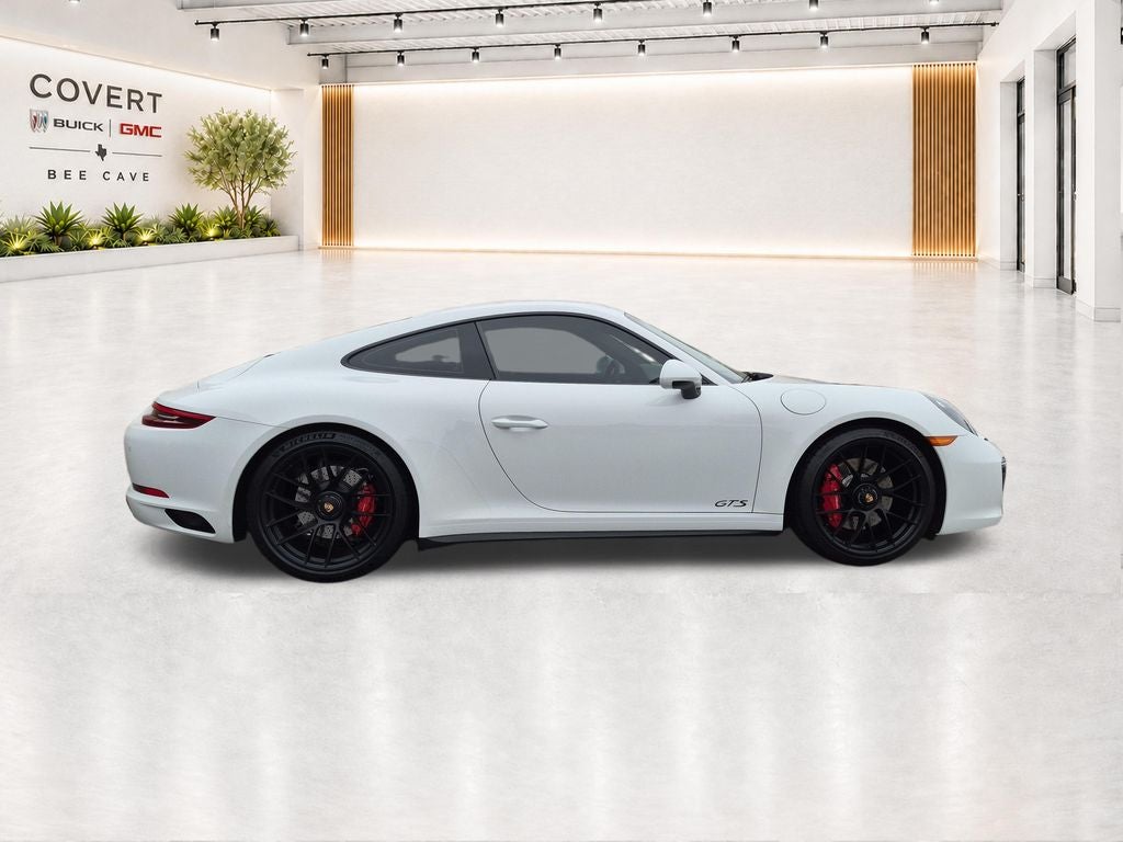 2018 Porsche 911 Carrera GTS