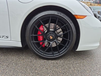2018 Porsche 911 Carrera GTS