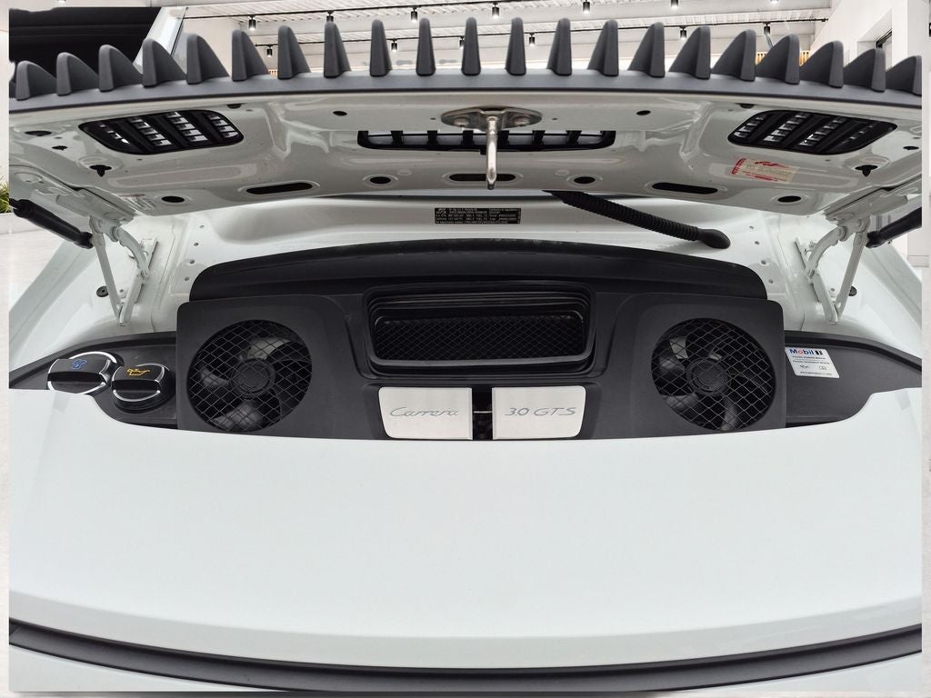 2018 Porsche 911 Carrera GTS