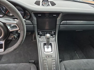 2018 Porsche 911 Carrera GTS