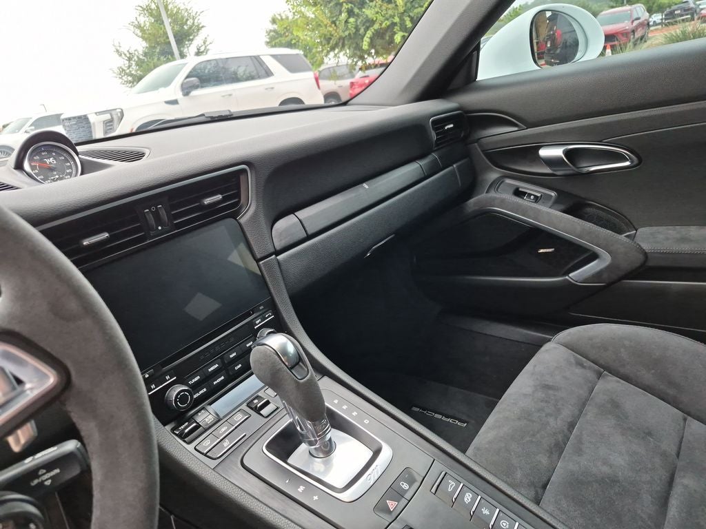 2018 Porsche 911 Carrera GTS