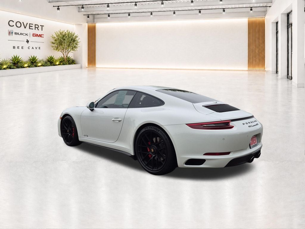 2018 Porsche 911 Carrera GTS