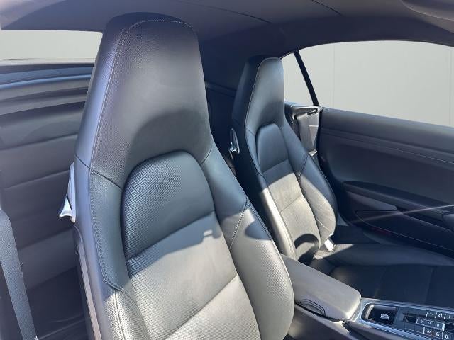 2013 Porsche 911 2dr Cabriolet Carrera