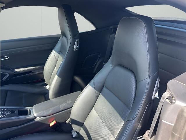 2013 Porsche 911 2dr Cabriolet Carrera