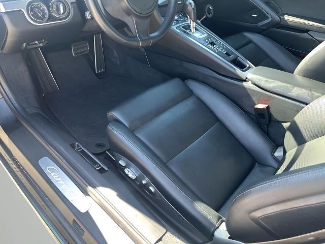 2013 Porsche 911 2dr Cabriolet Carrera