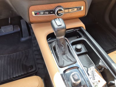2018 Volvo XC90 T6 Inscription