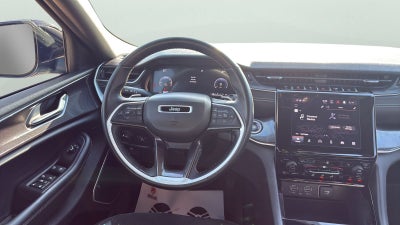 2022 Jeep Grand Cherokee Altitude