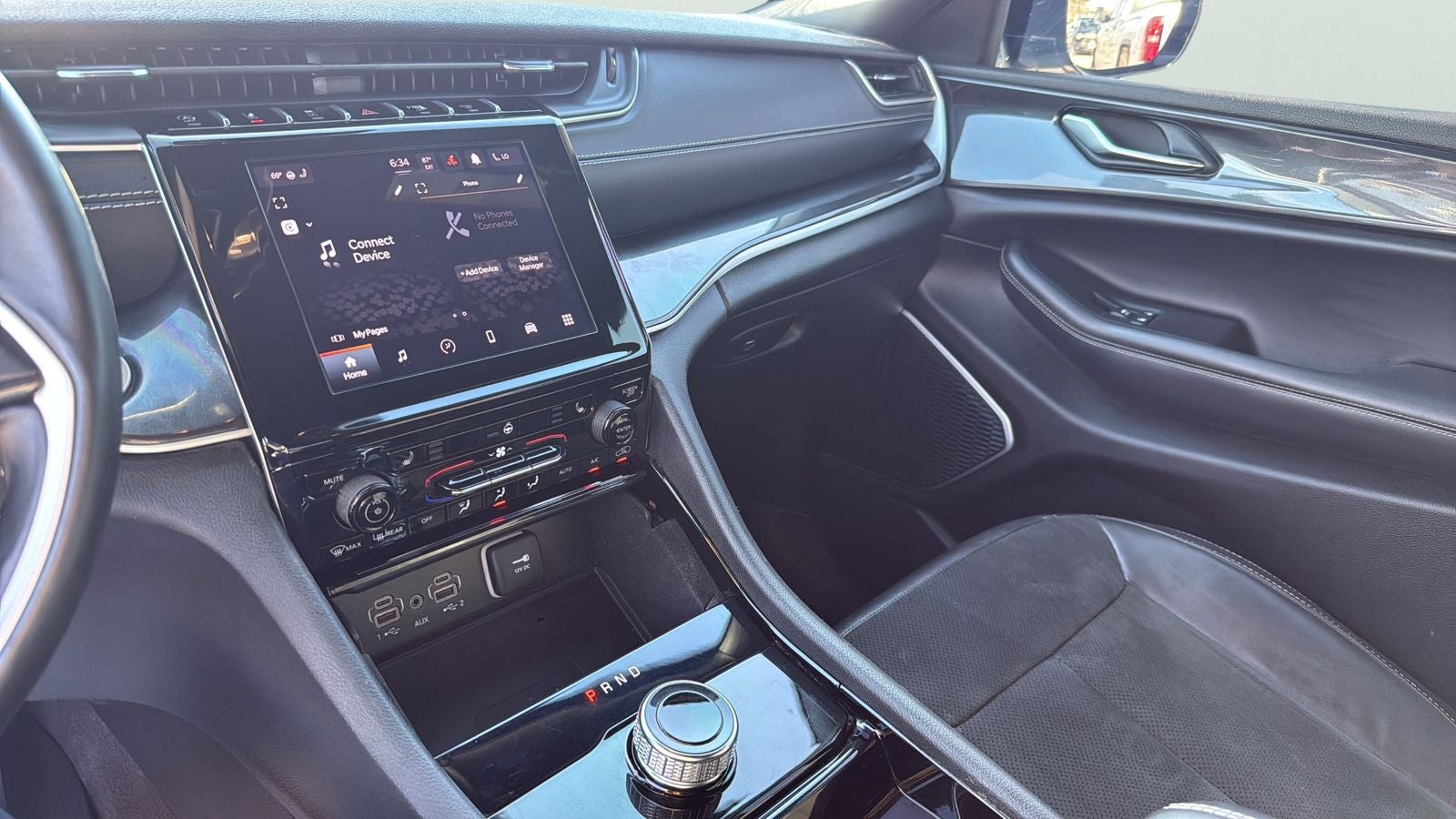 2022 Jeep Grand Cherokee Altitude