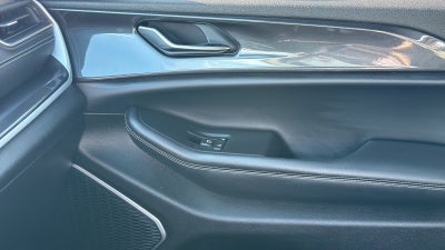 2022 Jeep Grand Cherokee Altitude