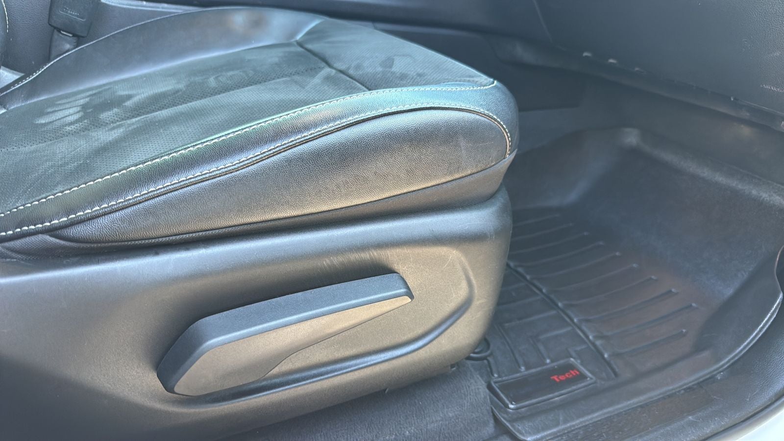 2022 Jeep Grand Cherokee Altitude
