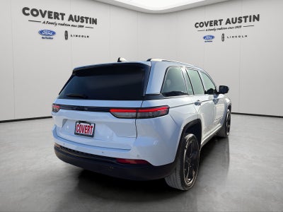 2022 Jeep Grand Cherokee Altitude
