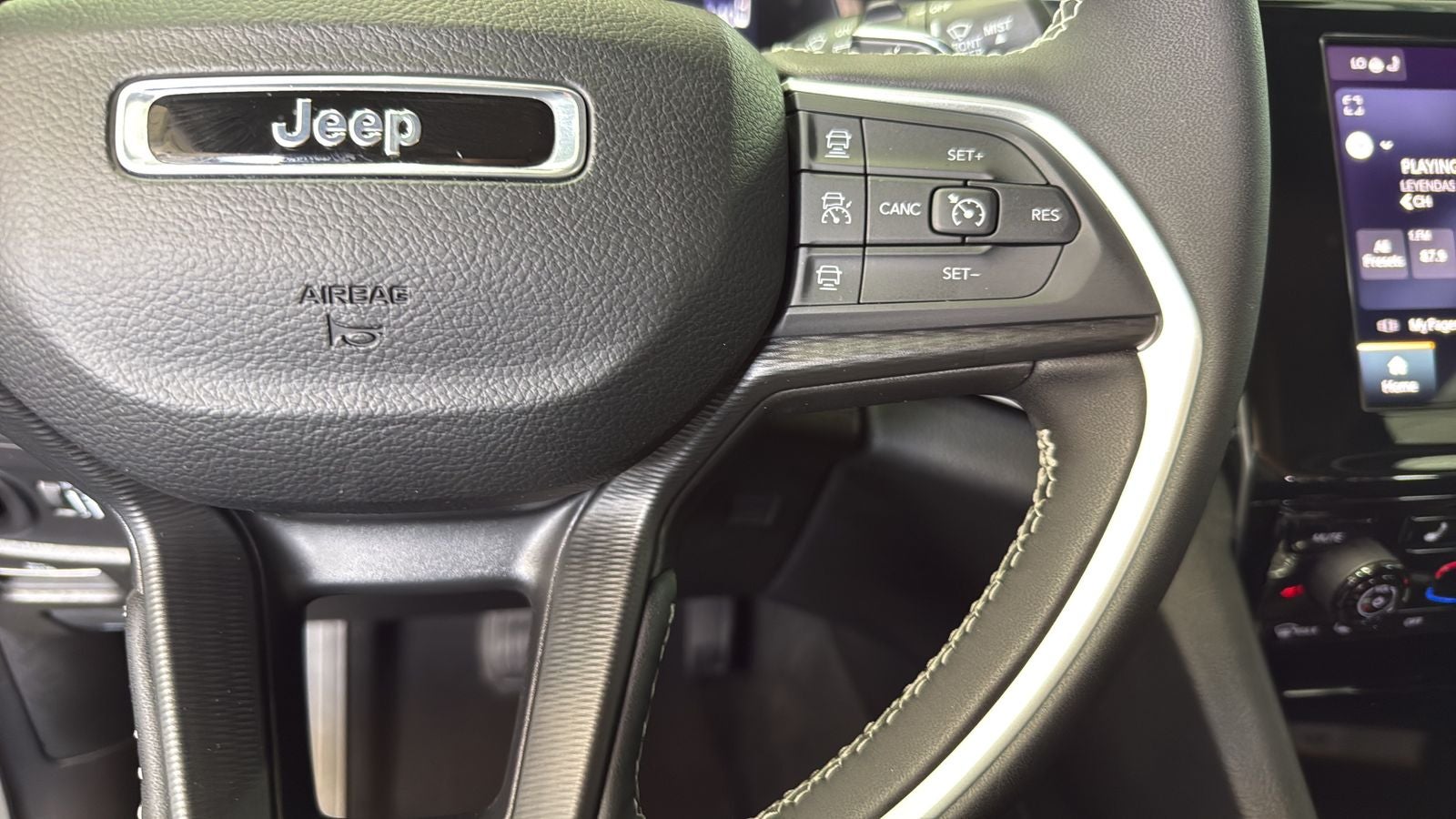 2024 Jeep Grand Cherokee Altitude
