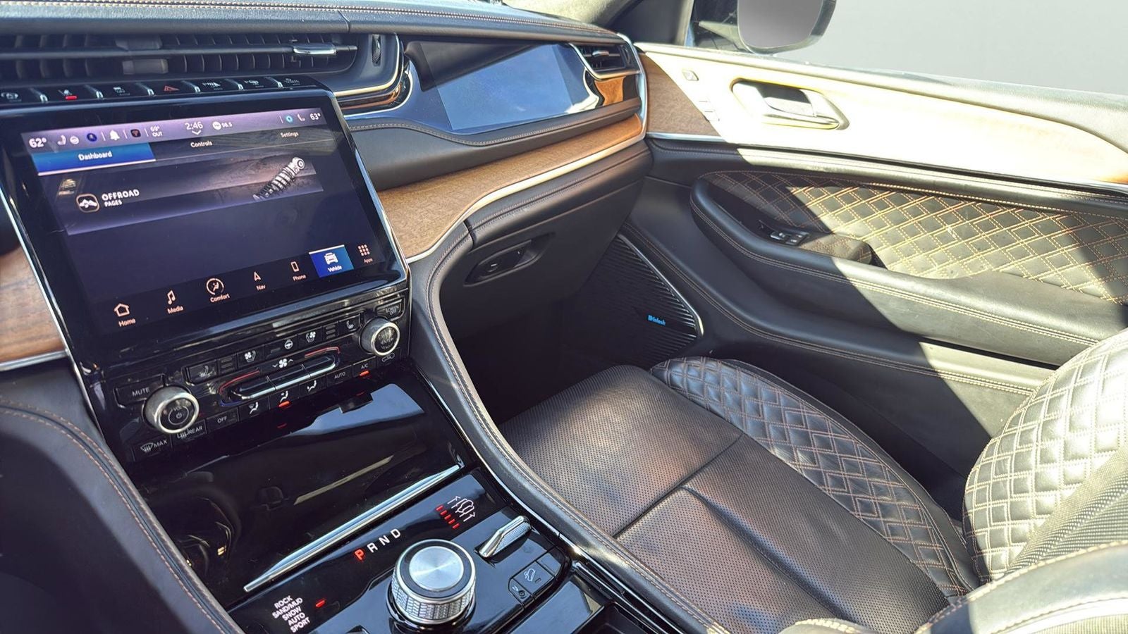 2022 Jeep Grand Cherokee L Summit