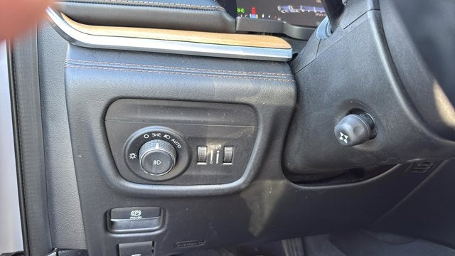 2022 Jeep Grand Cherokee L Summit