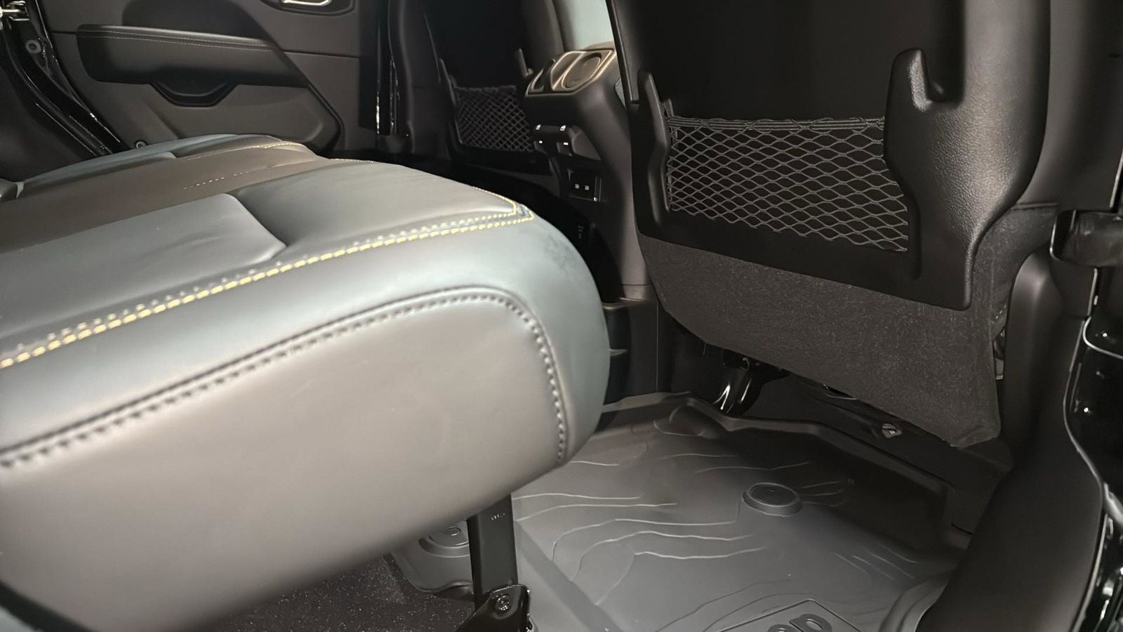 2025 Jeep Wrangler Rubicon 392