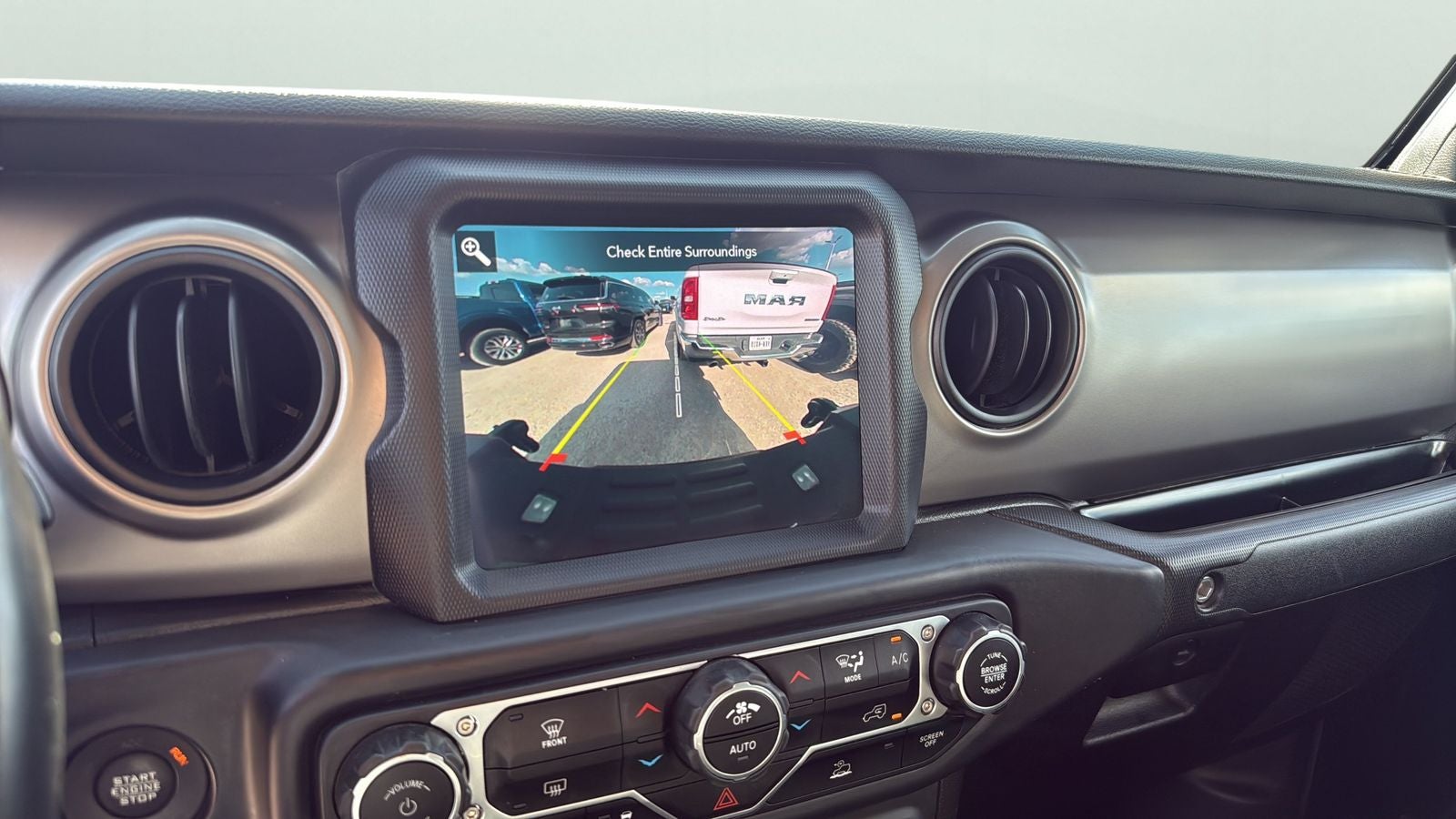 2020 Jeep Gladiator Sport
