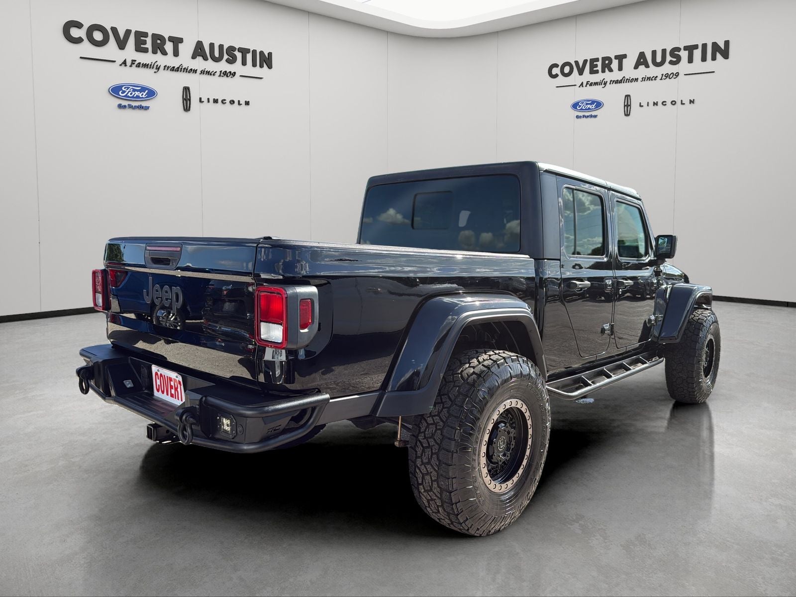 2020 Jeep Gladiator Sport