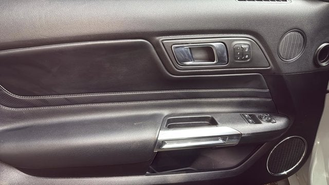 2022 Ford Mustang Mach 1